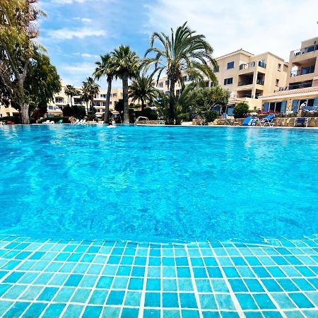 Direct Sea View & Quality Bed - Kings Palace 1 Bed Paphos Exteriör bild