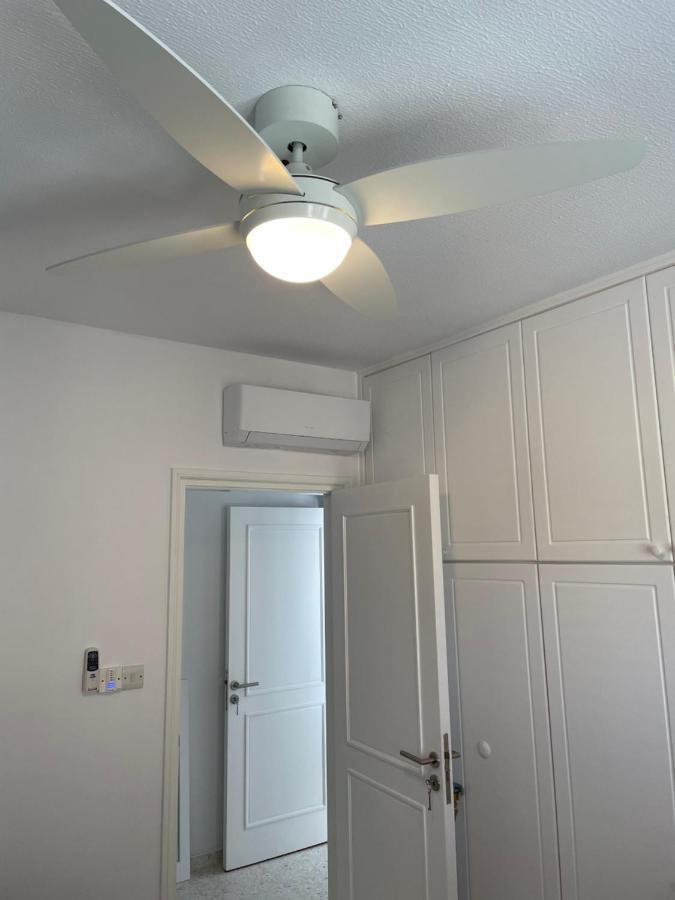 Direct Sea View & Quality Bed - Kings Palace 1 Bed Paphos Exteriör bild