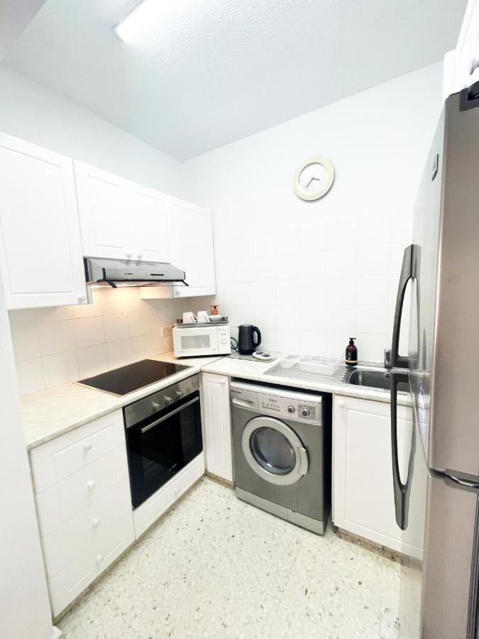 Direct Sea View & Quality Bed - Kings Palace 1 Bed Paphos Exteriör bild