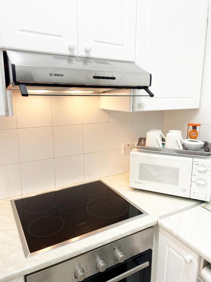 Direct Sea View & Quality Bed - Kings Palace 1 Bed Paphos Exteriör bild