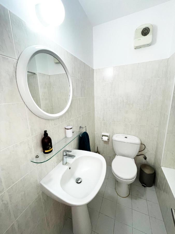 Direct Sea View & Quality Bed - Kings Palace 1 Bed Paphos Exteriör bild