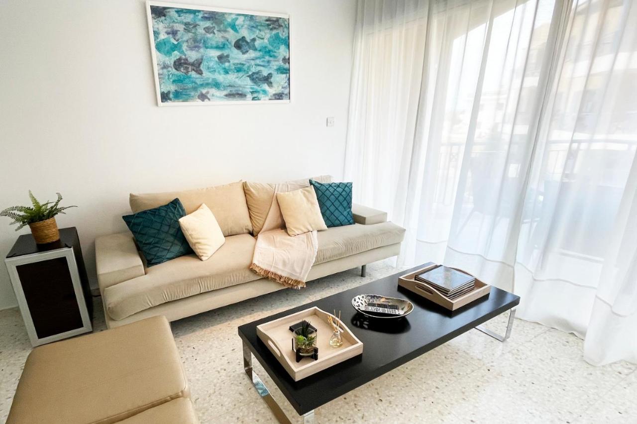 Direct Sea View & Quality Bed - Kings Palace 1 Bed Paphos Exteriör bild